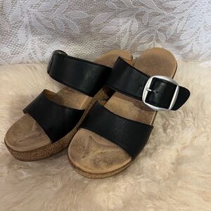 White Mountain Black and Silver Sandals with Adjustable Buckle
